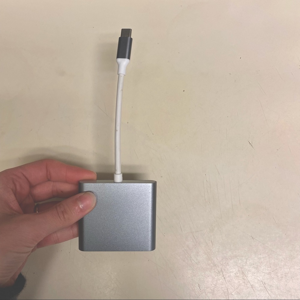 🦋 4 for 20 🦋 lightning port adapter to HDMI, USB & lightning port